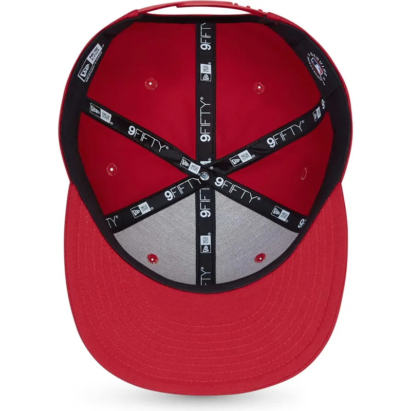 siltovka-rovna-cervena-snapback-9fifty-essential-new-york-yankees-mlb-new-era