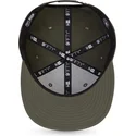 siltovka-rovna-zelena-snapback-9fifty-essential-new-york-yankees-mlb-new-era