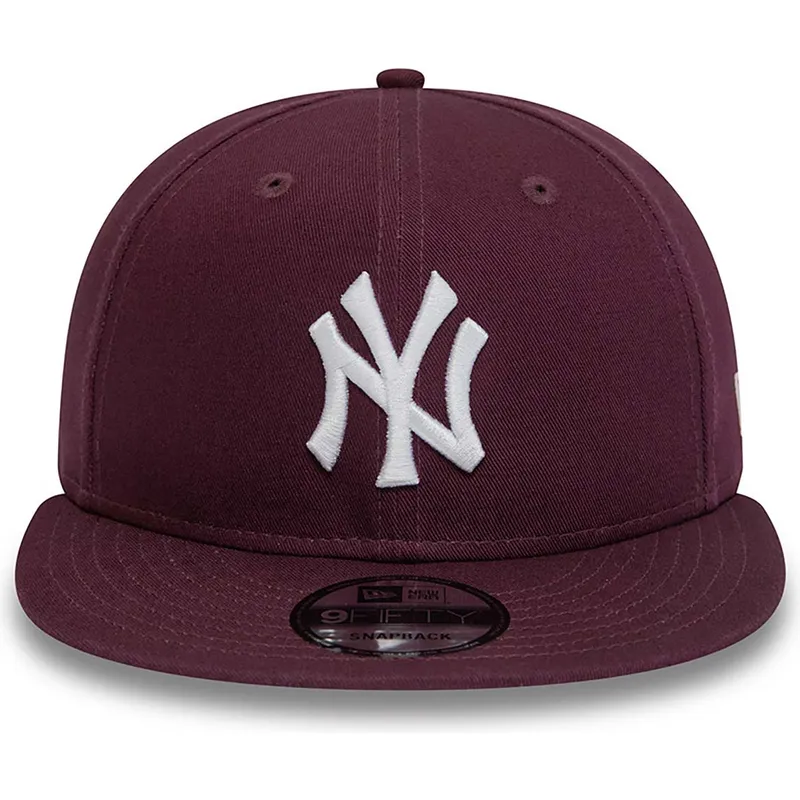 siltovka-rovna-cervena-snapback-9fifty-essential-new-york-yankees-mlb-new-era
