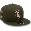 grune-snapback-kappe-mit-flachem-schirm-und-rosa-logo-9fifty-side-patch-der-chicago-white-sox-mlb-von-new-era