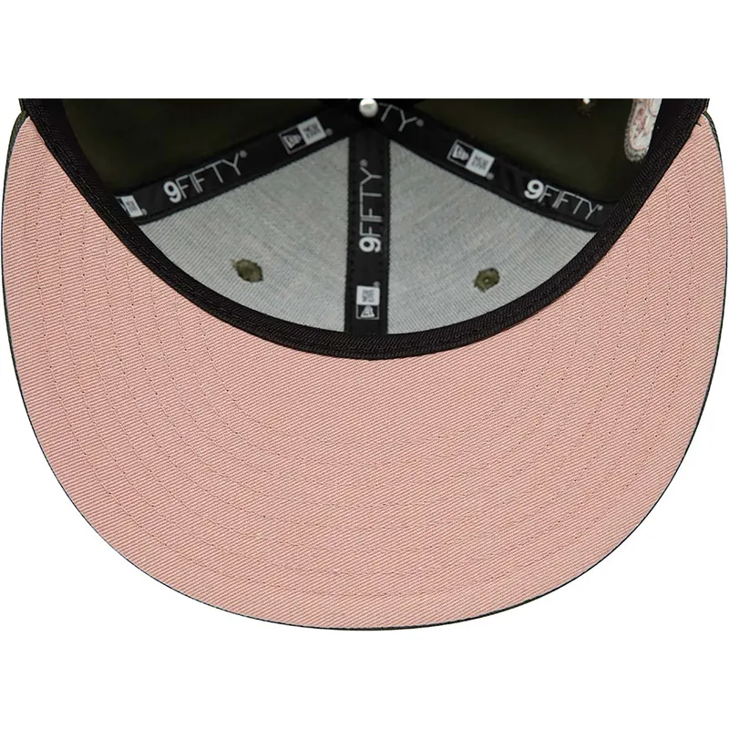 siltovka-rovna-zelena-snapback-rosa-9fifty-side-patch-chicago-white-sox-mlb-new-era