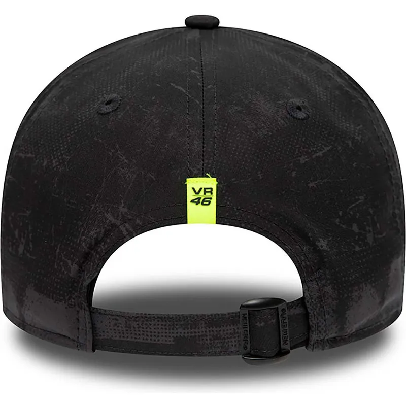 cap-zaoblena-black-adjustable-strap-valentino-rossi-vr46-9forty-all-over-print-valentino-rossi-vr46-motogp-new-era