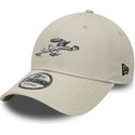 new-era-curved-brim-9forty-looney-tunes-bugs-bunny-beige-adjustable-cap