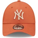 siltovka-zaoblena-oranzova-nastavitelny-9forty-league-essential-new-york-yankees-mlb-new-era