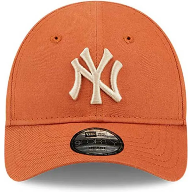 siltovka-zaoblena-oranzova-nastavitelny-pre-deti-9forty-league-essential-new-york-yankees-mlb-new-era siltovka-zaoblena-oranzova-nastavitelny-pre-deti-9forty-league-essential-new-york-yankees-mlb-new-era