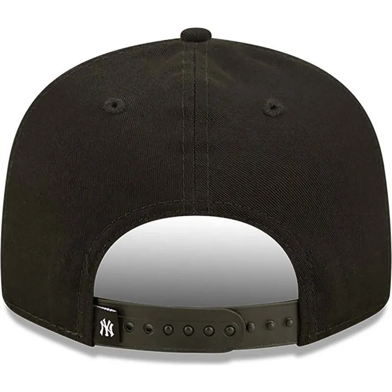 siltovka-rovna-cierna-snapback-9fifty-flower-new-york-yankees-mlb-new-era siltovka-rovna-cierna-snapback-9fifty-flower-new-york-yankees-mlb-new-era