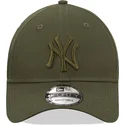 siltovka-zaoblena-zelena-snapback-9forty-league-essential-new-york-yankees-mlb-new-era