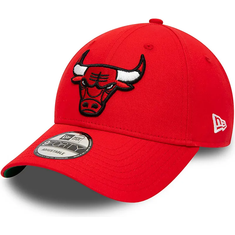 siltovka-zaoblena-cervena-nastavitelny-9forty-team-side-patch-chicago-bulls-nba-new-era