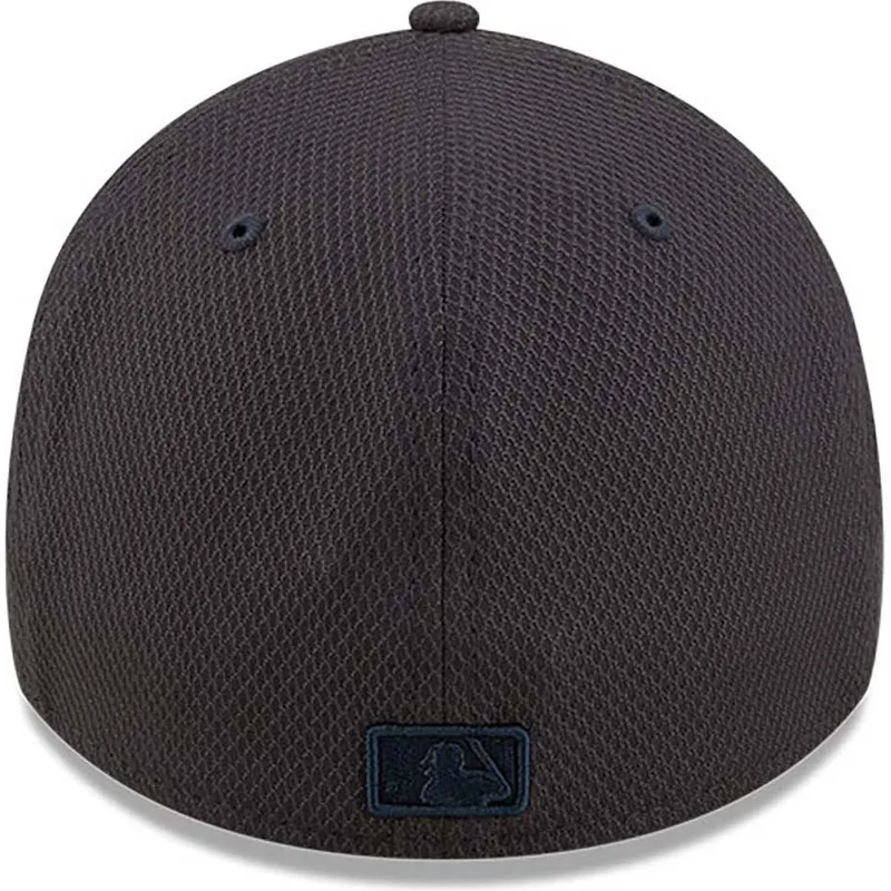 cap-zaoblena-navy-blue-ajustada-39thirty-diamond-era-new-york-yankees-mlb-new-era