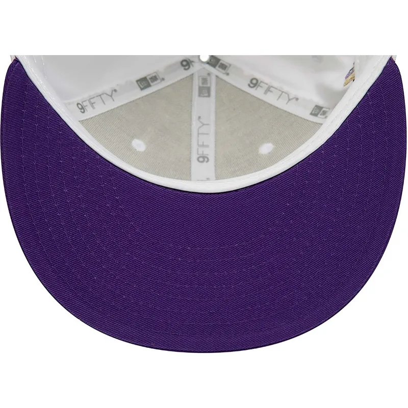 siltovky-rovna-biely-snapback-9fifty-crown-patches-champions-los-angeles-lakers-nba-new-era