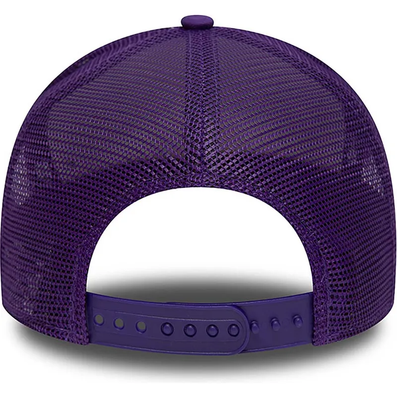siltovka-zaoblena-fialova-snapback-a-frame-league-champions-los-angeles-lakers-nba-new-era siltovka-zaoblena-fialova-snapback-a-frame-league-champions-los-angeles-lakers-nba-new-era