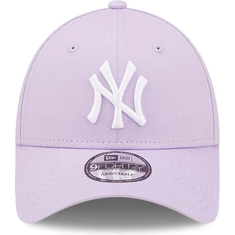 violette-verstellbare-curved-cap-9forty-league-essential-der-new-york-yankees-mlb-von-new-era