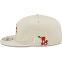 new-era-flat-brim-9fifty-flower-chicago-white-sox-mlb-beige-snapback-cap