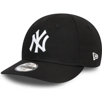 Šiltovka zaoblená čierna nastaviteľný pre deti 9FORTY League Essential New York Yankees MLB New Era