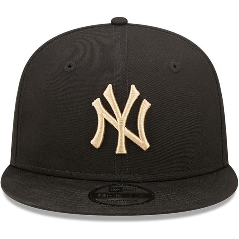 new-era-flat-brim-9fifty-league-essential-new-york-yankees-mlb-black-snapback-cap-with-beige-logo