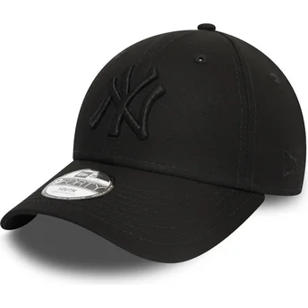 Šiltovky zaoblená čierna nastaviteľný pásik pre deti 9FORTY League Essential New York Yankees MLB New Era