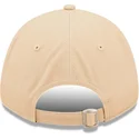 cap-zaoblena-beige-adjustable-strap-9forty-league-essential-new-york-yankees-mlb-new-era