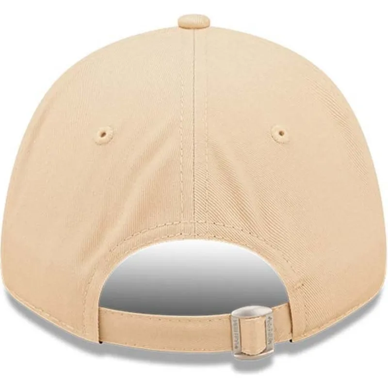 cap-zaoblena-beige-adjustable-strap-9forty-league-essential-new-york-yankees-mlb-new-era