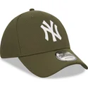 siltovka-zaoblena-zelena-nastavitelny-9forty-diamond-era-new-york-yankees-mlb-new-era