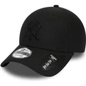 cap-zaoblena-black-adjustable-strap-9forty-diamond-era-new-york-yankees-mlb-new-era