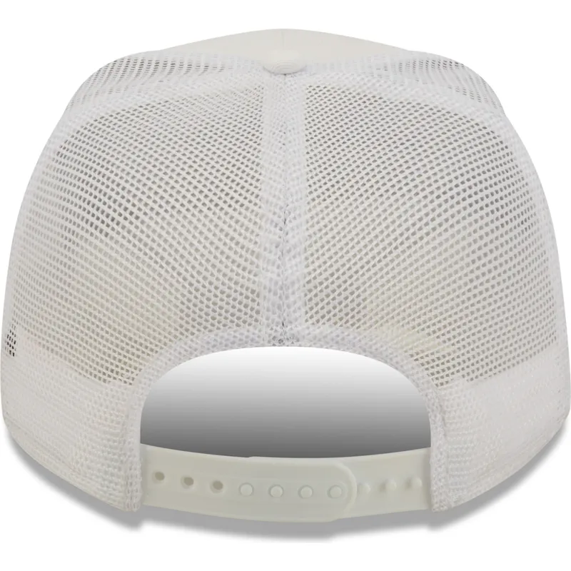 siltovka-zaoblena-biely-snapback-miami-a-frame-oval-state-new-era siltovka-zaoblena-biely-snapback-miami-a-frame-oval-state-new-era