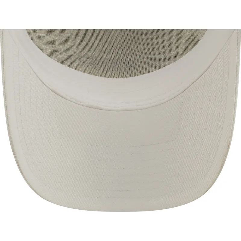cap-zaoblena-white-snapback-a-frame-new-era