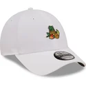 cap-zaoblena-white-adjustable-strap-9forty-new-era