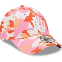 cap-zaoblena-pink-adjustable-strap-9forty-all-over-print-seasonal-new-york-yankees-mlb-new-era