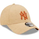 siltovka-zaoblena-hneda-nastavitelny-9forty-jersey-essential-new-york-yankees-mlb-new-era