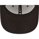 new-era-curved-brim-red-logo-9forty-neon-outline-chicago-bulls-nba-black-adjustable-cap
