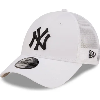 siltovka-zaoblena-biely-nastavitelny-a-frame-home-field-new-york-yankees-mlb-new-era