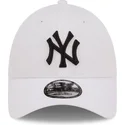 siltovka-zaoblena-biely-nastavitelny-a-frame-home-field-new-york-yankees-mlb-new-era
