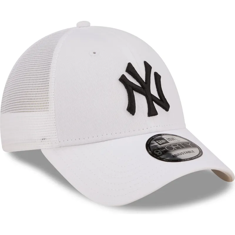 siltovka-zaoblena-biely-nastavitelny-a-frame-home-field-new-york-yankees-mlb-new-era