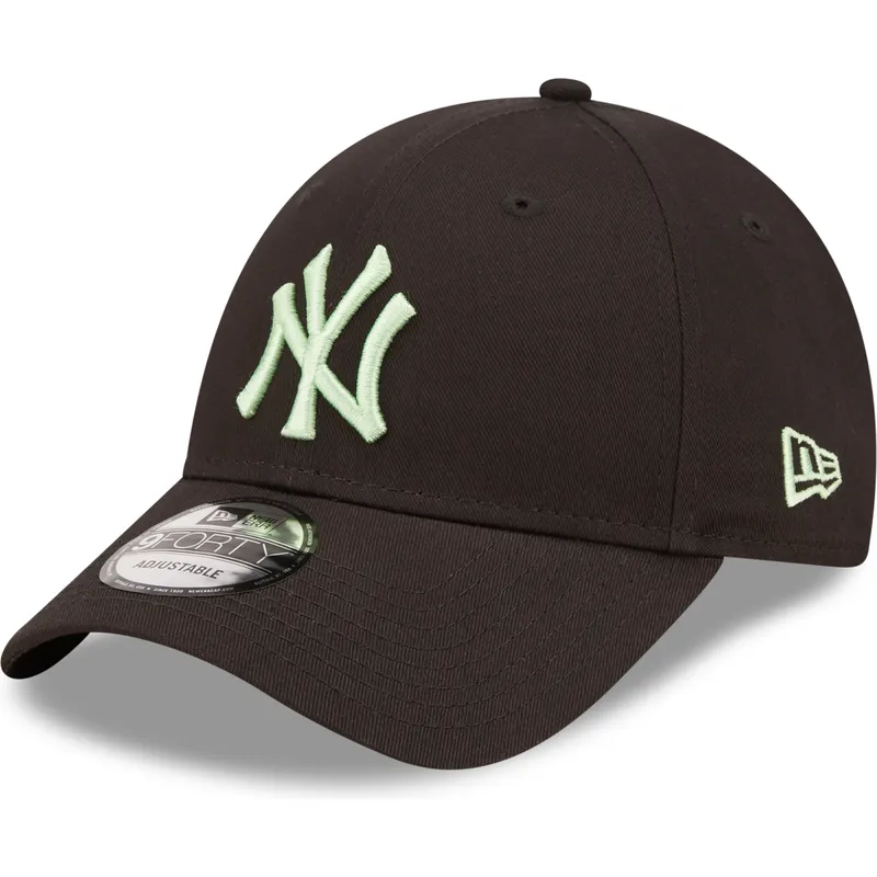 cap-zaoblena-black-adjustable-strap-9forty-league-essential-new-york-yankees-mlb-new-era