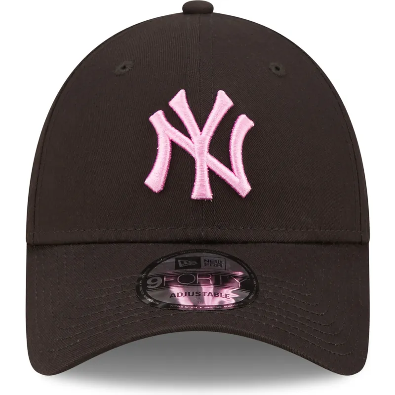 siltovka-zaoblena-cierna-nastavitelny-rosa-9forty-league-essential-new-york-yankees-mlb-new-era siltovka-zaoblena-cierna-nastavitelny-rosa-9forty-league-essential-new-york-yankees-mlb-new-era
