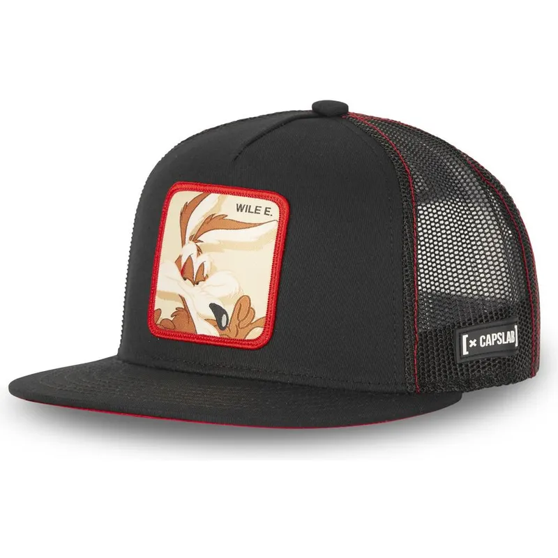 cap-rovna-black-snapback-coyote-looney-tunes-capslab