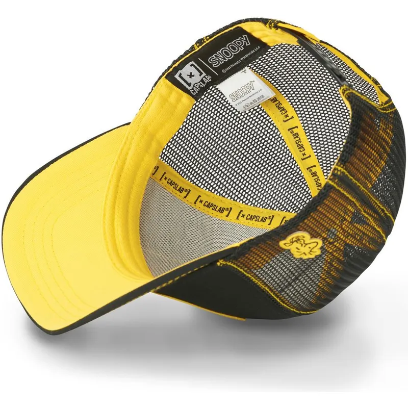 cap-zaoblena-black-snapback-snoopy-peanuts-capslab