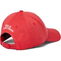 rote-snapback-kappe-mit-gebogenem-schirm-und-weissem-ponte-darted-modern-sport-logo-von-polo-ralph-lauren