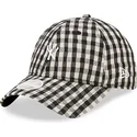 cap-zaoblena-black-adjustable-strap-9twenty-gingham-new-york-yankees-mlb-new-era