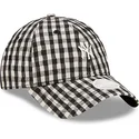 siltovky-zaoblena-cierna-nastavitelny-pasik-9twenty-gingham-new-york-yankees-mlb-new-era