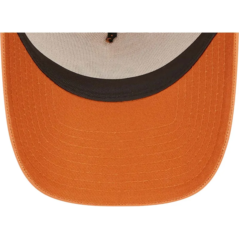 siltovka-zaoblena-hneda-snapback-a-frame-tech-ripstop-new-york-yankees-mlb-new-era