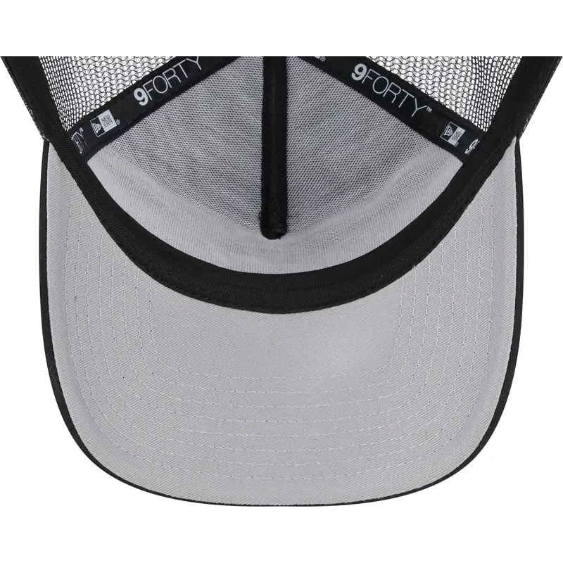 siltovka-zaoblena-cierna-snapback-9forty-a-frame-all-day-new-york-yankees-mlb-new-era