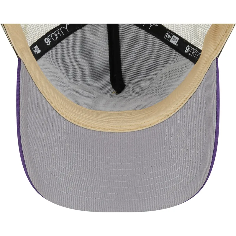 siltovka-zaoblena-bezova-snapback-9forty-a-frame-all-day-los-angeles-lakers-nba-new-era siltovka-zaoblena-bezova-snapback-9forty-a-frame-all-day-los-angeles-lakers-nba-new-era