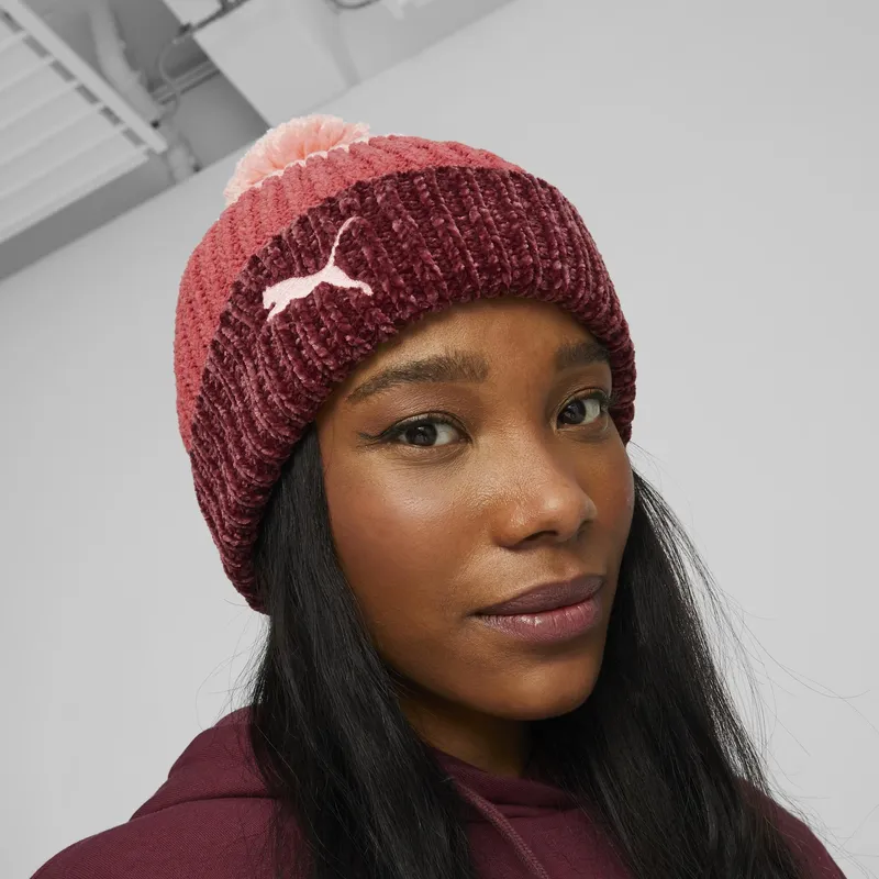 cap-zaoblena-pompom-red-puma