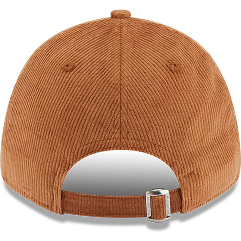 siltovka-zaoblena-hneda-nastavitelny-9forty-cord-new-york-yankees-mlb-new-era