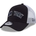 cap-zaoblena-navy-blue-snapback-a-frame-team-script-new-york-yankees-mlb-new-era