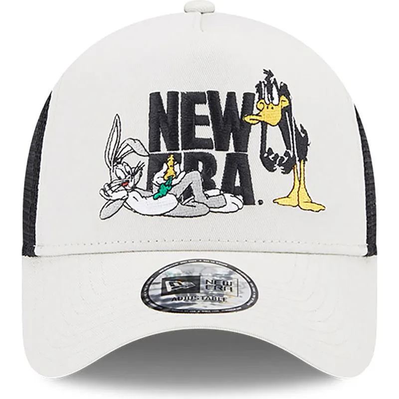 siltovka-zaoblena-bezova-snapback-a-frame-bugs-bunny-y-pato-lucas-looney-tunes-new-era