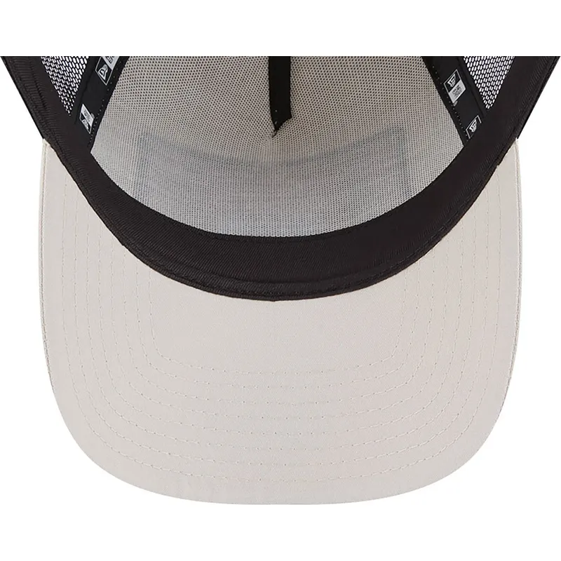 siltovka-zaoblena-bezova-snapback-a-frame-repreve-license-plate-miami-new-era