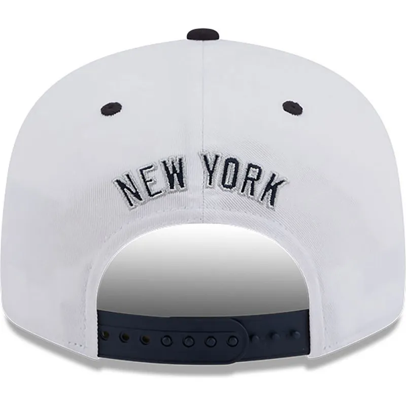 siltovka-rovna-tmavomodra-snapback-9fifty-white-crown-patch-new-york-yankees-mlb-new-era