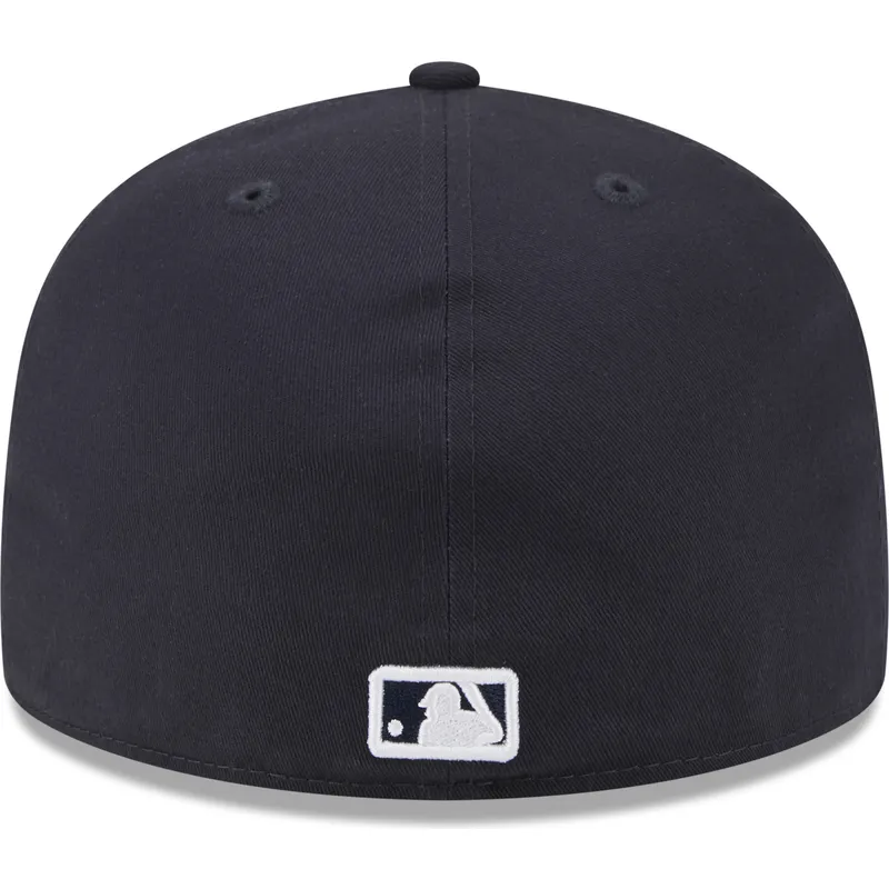 siltovka-rovna-tmavomodra-upravena-59fifty-team-outline-new-york-yankees-mlb-new-era
